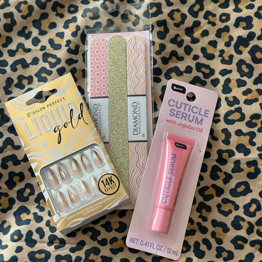 Liquid Gold Nail Set